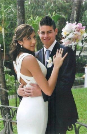 Daniela Ospina with her husband, James Rodriguez.